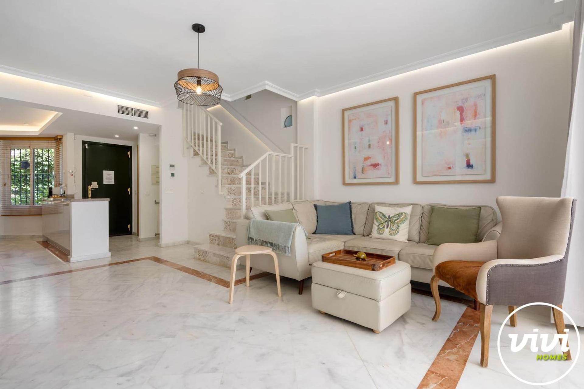 Lochloosa Apartament